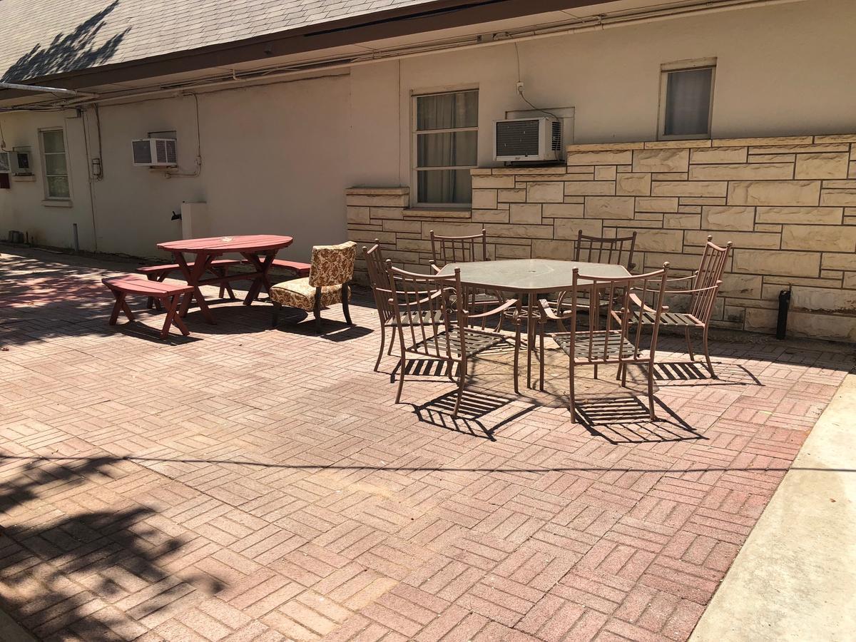 Azure Hills Inn&Suites Fredericksburg Exterior foto